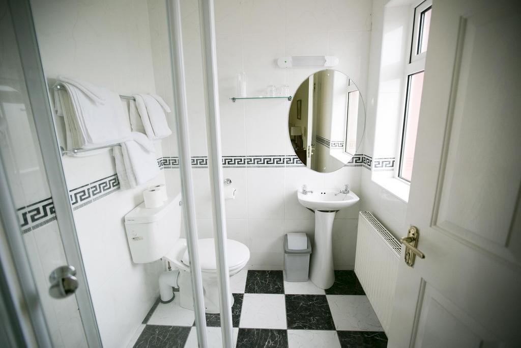 Bed and Breakfast Moloney House Дулин Экстерьер фото